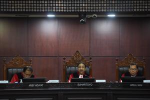 Sidang uji materiil UU KPK