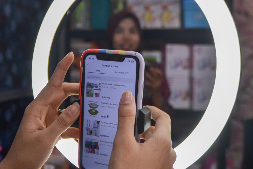 E-commerce Sumbang Rp 975 triliun ke Ekonomi Digital, Akan Digenjot Pakai AI