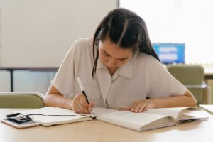 Contoh Soal Pas IPS Kelas 7 Semester 1