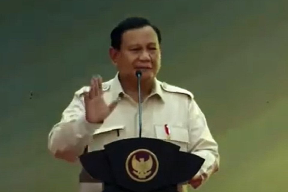 Presiden Prabowo Subianto saat Apel Kasatwil Polri di Akpol, Semarang, Jawa Tengah, Rabu (11/12). Foto: Youtube (Akademi Kepolisian)