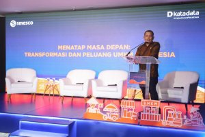 Wakil Menteri Koperasi dan UKM Helvi Moriza