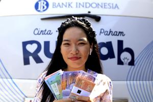 Penukaran uang rupiah jelang Natal di Gorontalo