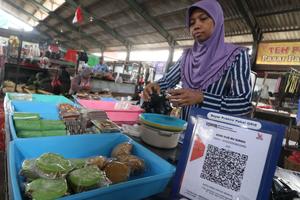 Digitalisasi pembayaran pendorong ekonomi Jatim 2025