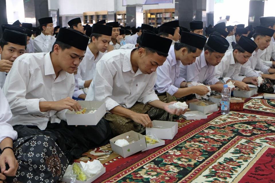 Makan Bergizi Gratis