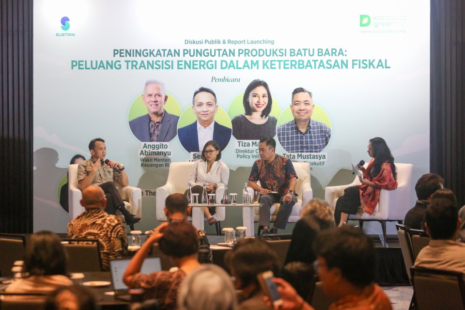 Peningkatan pungutan produksi batu bara bisa diterapkan secara progresif dengan mengikuti fluktuasi harga pasar batu bara.