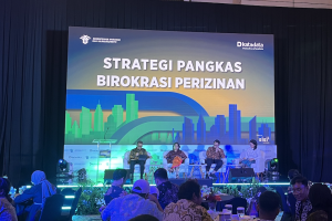Diskusi Strategi Pangkas Birokrasi Perizinan