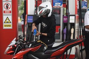 Harga BBM non subsidi naik