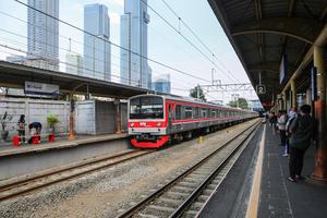 Rencana penutupan Stasiun Karet