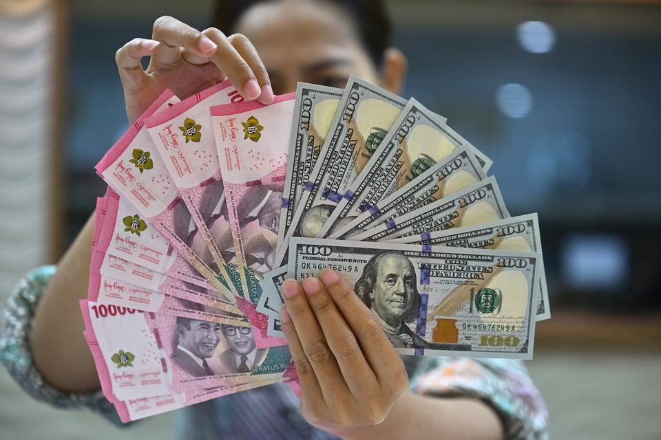 rupiah, dolar amerika, trump,