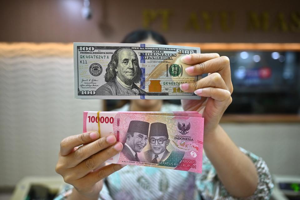 rupiah, dolar amerika, trump,