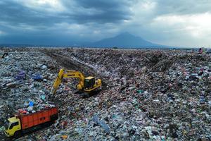 Strategi pengelolaan sampah di TPA Sidoarjo