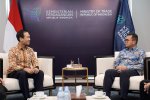 CEO Bukalapak Victor Lesmana bertemu Menteri Perdagangan Budi Santoso di Kantor Kementerian Perdagangan, Jakarta, Jumat (10/1). 
