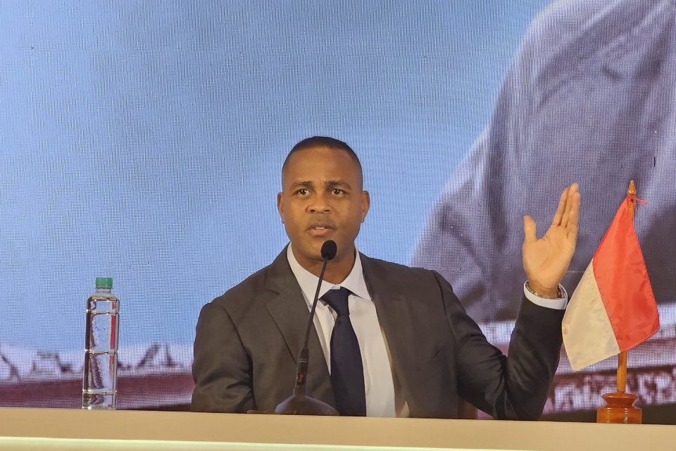 Patrick Kluivert, pssi,