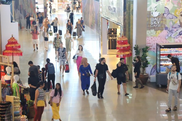 Suasana Penumpang di Bandara