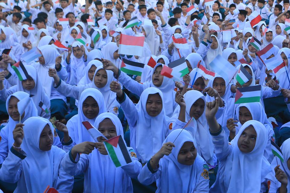 Pemerintah Batal Liburkan Sekolah Sebulan Selama Ramadan