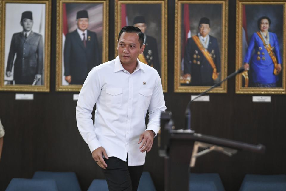 Menko AHY Upayakan Penurunan Harga Tiket Pesawat Saat Lebaran 2025