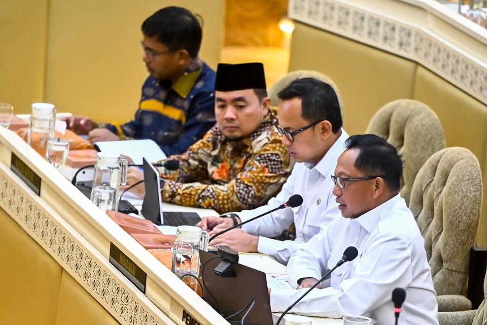 Mendagri dan DPR Putuskan Jadwal Baru Pelantikan Kepala Daerah Hari Ini