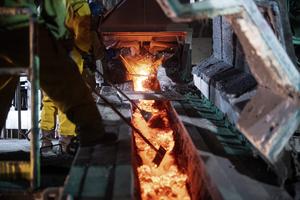 Peleburan timah di Bangka Belitung