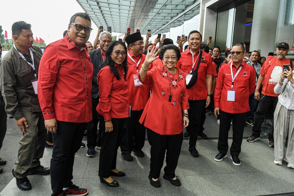 Megawati Instruksikan 3.124 Kader PDIP untuk Awasi Makan Bergizi Gratis 