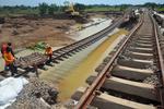 Jalur rel kereta api di Grobogan kembali amblas