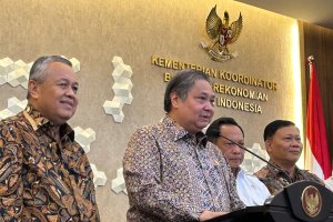 airlangga dan perry warjiyo