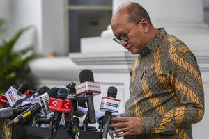Presiden bertemu Menteri Investasi dan Hilirisasi di Istana Kepresidenan