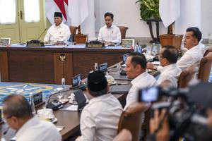 Presiden pimpin sidang perdana Dewan Pertahanan Nasional