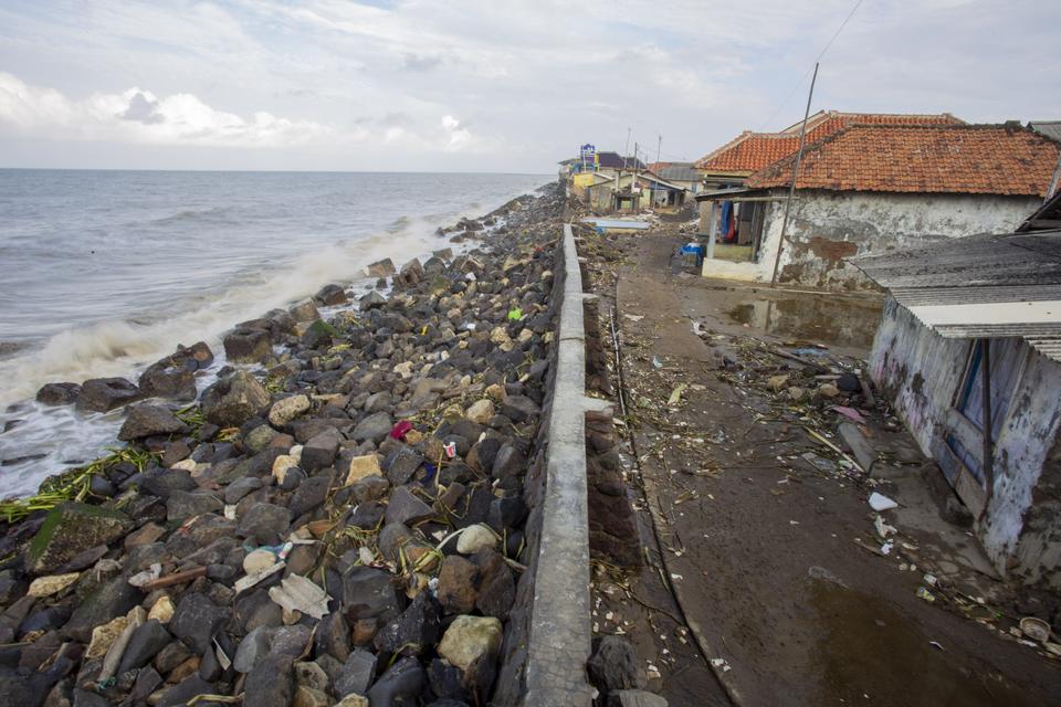 giant sea wall, kementerian pu