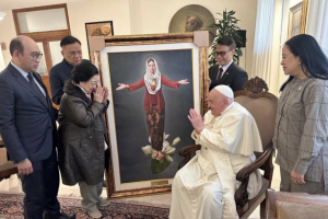 Megawati Beri Hadiah Lukisan Bunda Maria ke Paus Fransiskus
