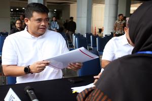 Pemeriksaan kesehatan dan pengambilan tanda pangkat kepala daerah terpilih
