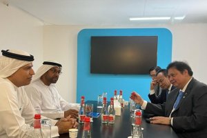 Menteri Koordinator Bidang Perekonomian Airlangga Hartarto bertemu CEO Emirate Global Alumunium (EGA) Abdulnasser Ibrahim Saif Bin Kalban