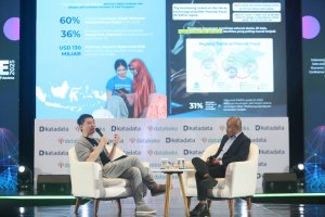 Chief Executive Officer (CEO) Dana, Vince Iswara, pada Indonesia Data and Economic Conference 2025 di Jakarta, Selasa (18/2). 