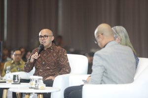 Yayasan Pendidikan Kader Bangsa Indonesia Dirgayuza Setiawan dalam acara IDE Katadata 2025