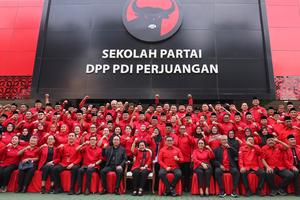 Pengarahan kader PDIP terpilih sebagai kepala daerah