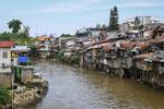 Rencana relokasi permukiman di bantaran sungai Jakarta