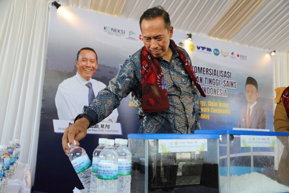 kampus, australia, madura, wamen dikti