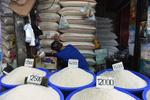 Harga beras turun di hari kedua bulan Ramadhan