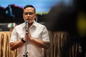 Dirut Pertamina minta maaf
