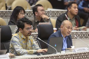 RDPU Komisi V DPR dengan Gojek - Grab - Maxim