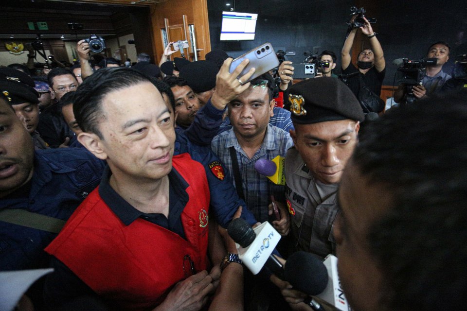 tom lembong, impor, gula