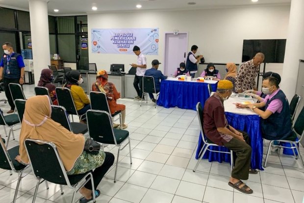 Pemeriksaan Kesehatan Gratis oleh BRI Peduli