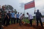 Penyegelan lahan dan bangunan di Kabupaten Bogor