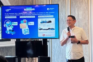 Direktur Utama PT Blue Bird Tbk (BIRD) Adrianto Djokosoetono 
