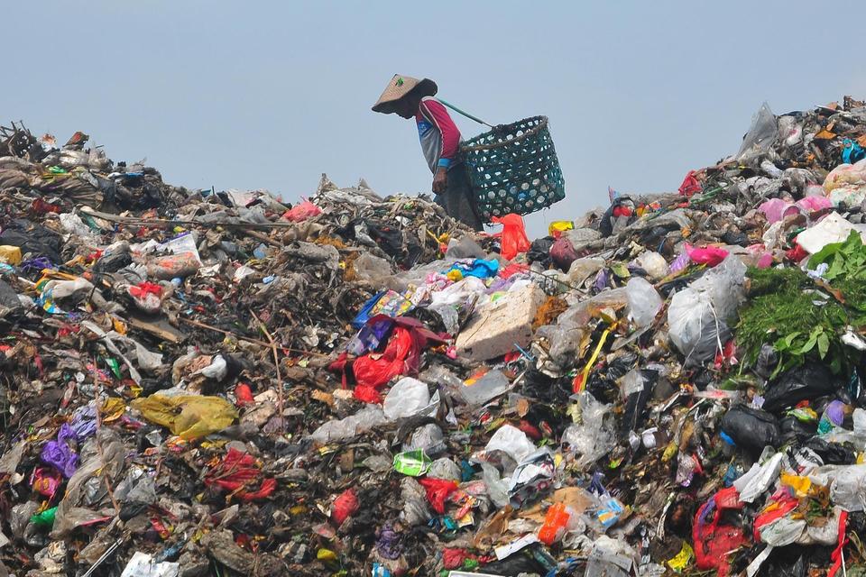 sampah, libur lebaran, lebaran 2025