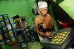Produksi kue kering di Jakarta