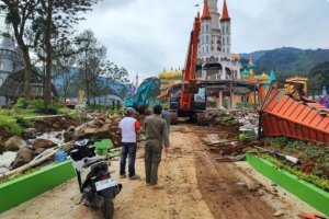 Hybisc Fantasy Puncak Bogor dibongkar