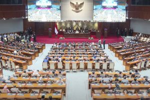 Rapat paripurna RUU TNI