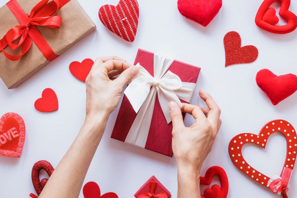 Rekomendasi Ide Kado untuk Pacar atau Gebetan