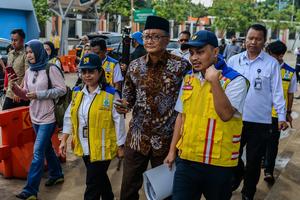 Menteri PU tinjau akses jalan pemudik menuju Pelabuhan Ciwandan