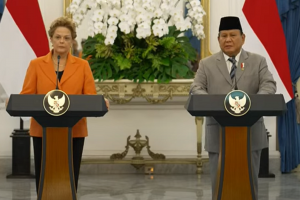 Presiden Prabowo Subianto dengan Presiden New Development Bank (NDB) Dilma Rousseff